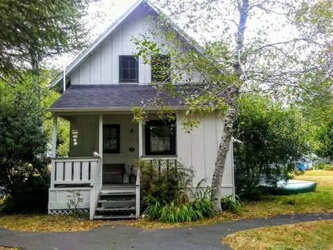 Annandale Cottage near the river and the sea