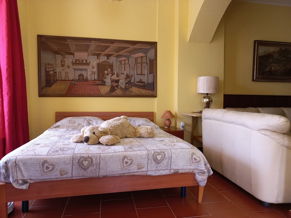 Apartment in a detached house SoleLuna - Apartments for Rent in Sanremo,  Liguria, Italy - Airbnb