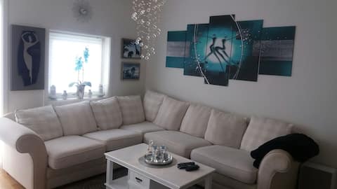 3 bedroom apartment  with terrace and free parking