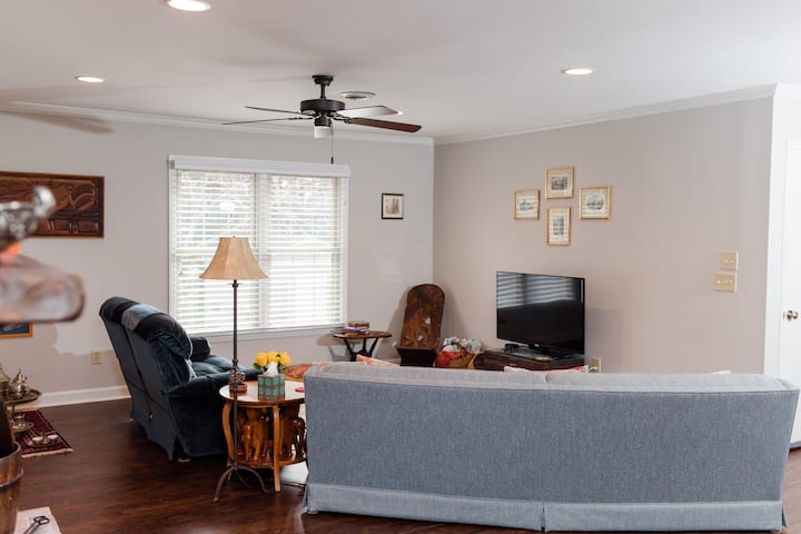 Private Home: Full Kitchen, W/d, Fire Pit 3m To Dt - Rock Hill, SC