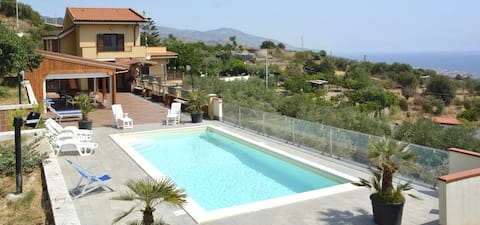 Villa Gemma di mare, near Savoca