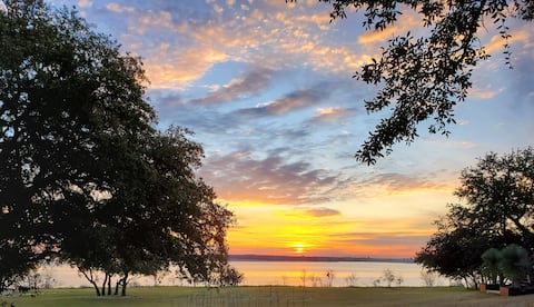 Remodeled,Lakefront,Swim&Fish from Shore, Firepit