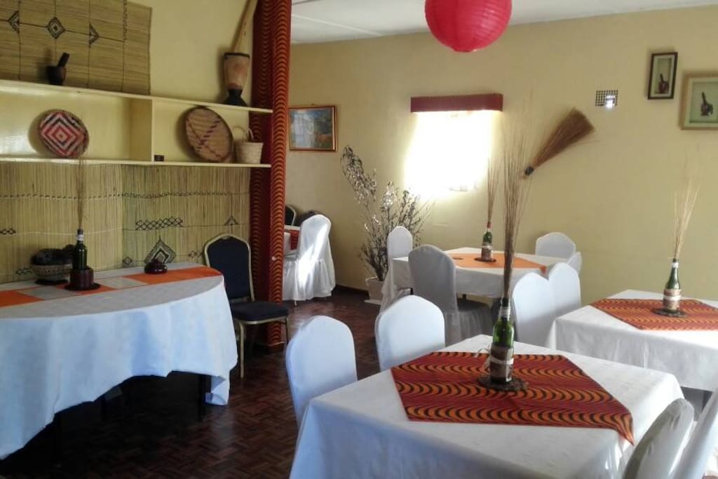 Our traditionsl setting restaurant facility.