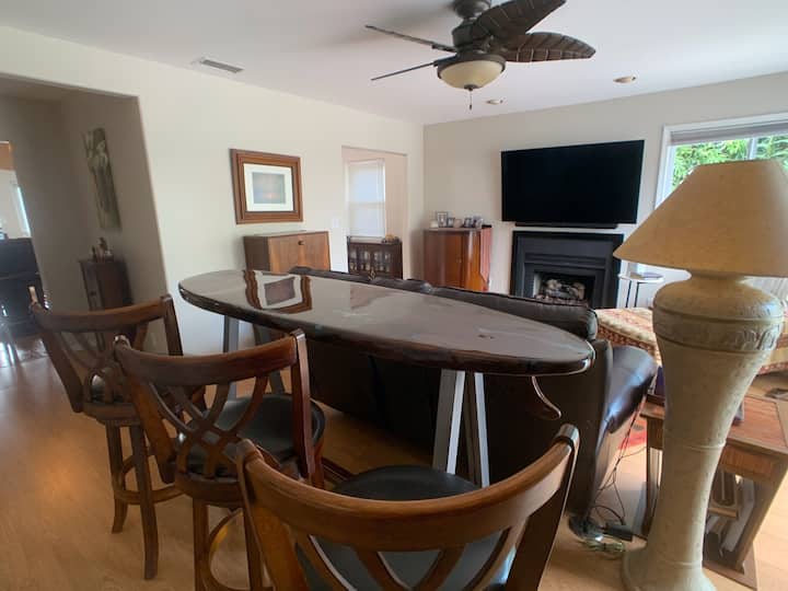 Მისაღები ოთახი