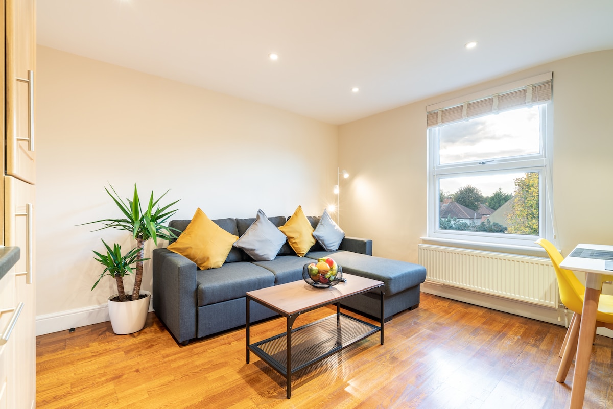 1bd Apt for 2 4. New flooring furnishings Condominiums
