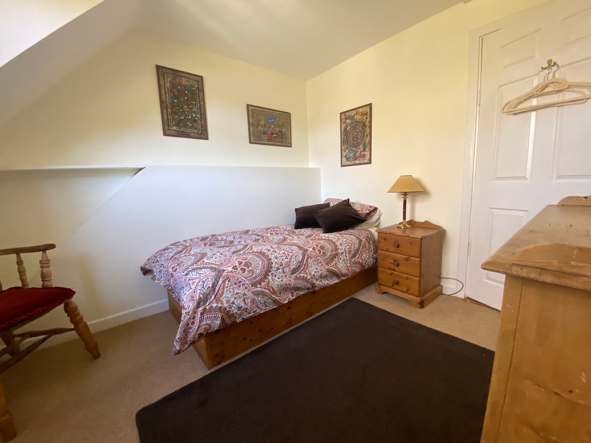 Bedroom 3 as a single bedroom