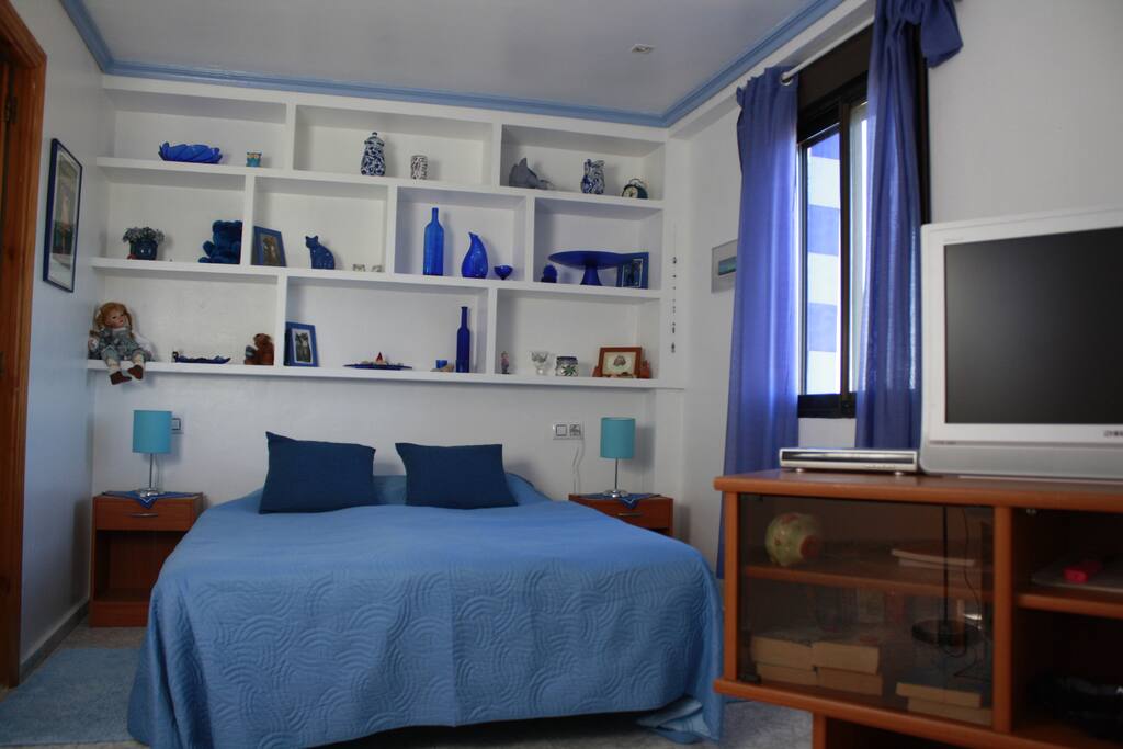 Wohn-/Schlafzimmer