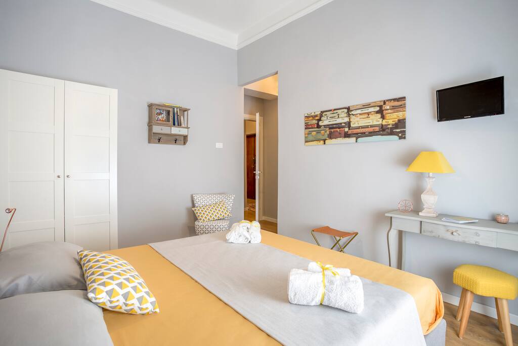 Room2