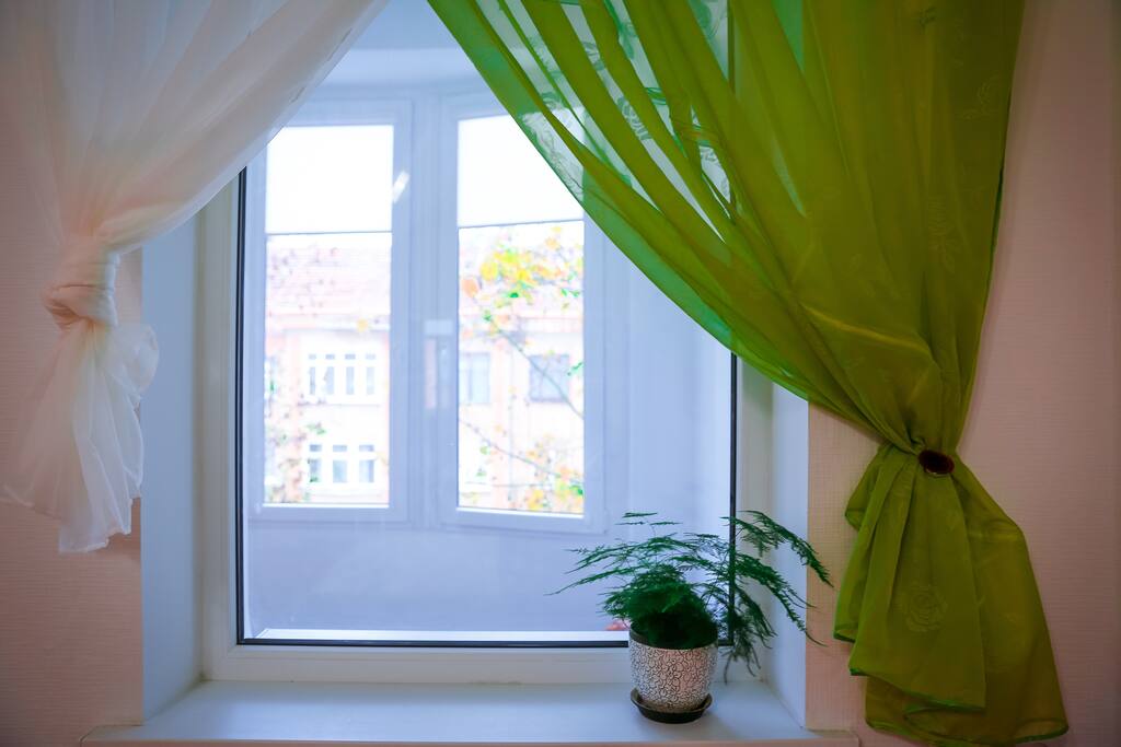 Окно на лоджию