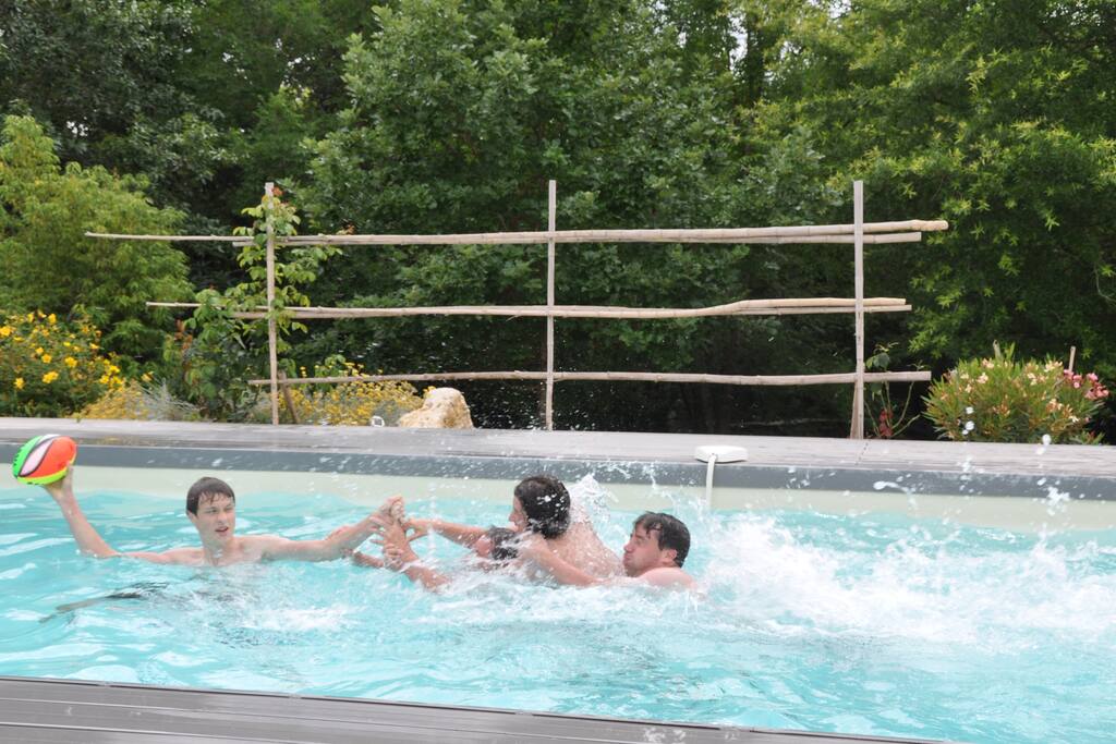 met of zonder actie
