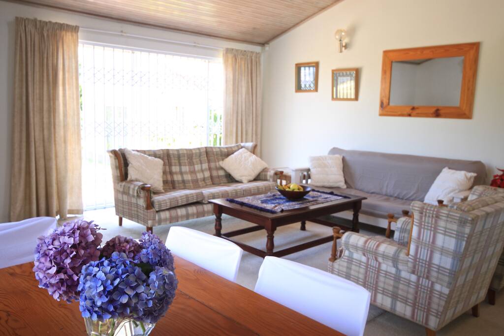 Open plan lounge dining room and kitchen