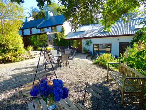 Hagal Farm 7 bedroom Rural Retreat near Bantry