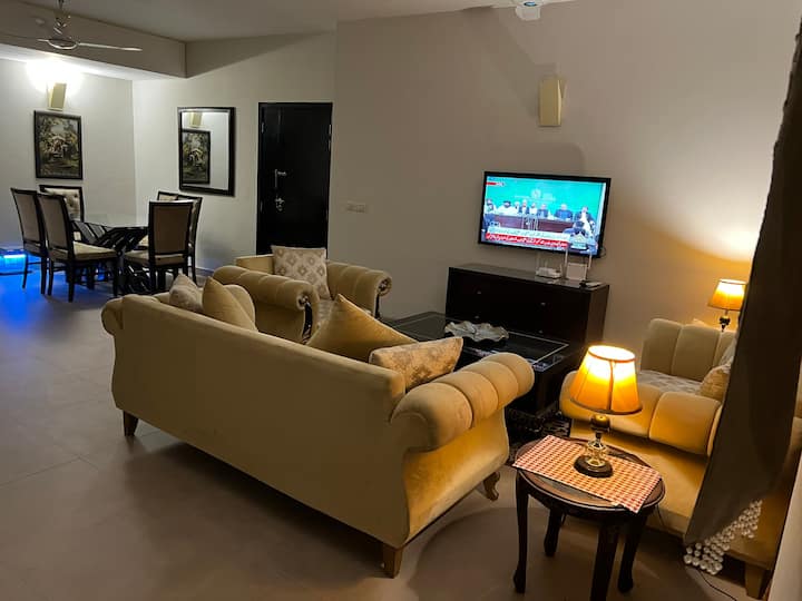 Falcon Complex, Lahore Holiday Rentals & Homes Lahore, Pakistan Airbnb
