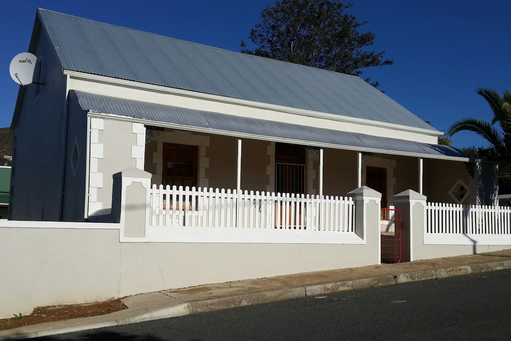The house was lovingly restored to its former glory in 2014