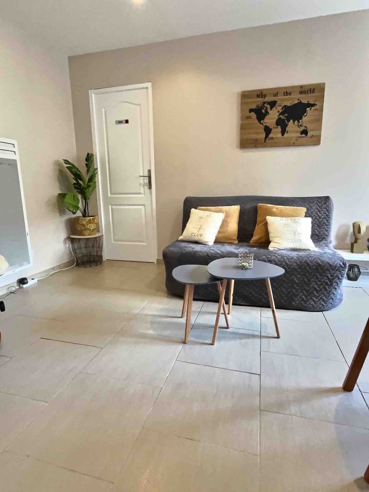 غرفة المعيشة