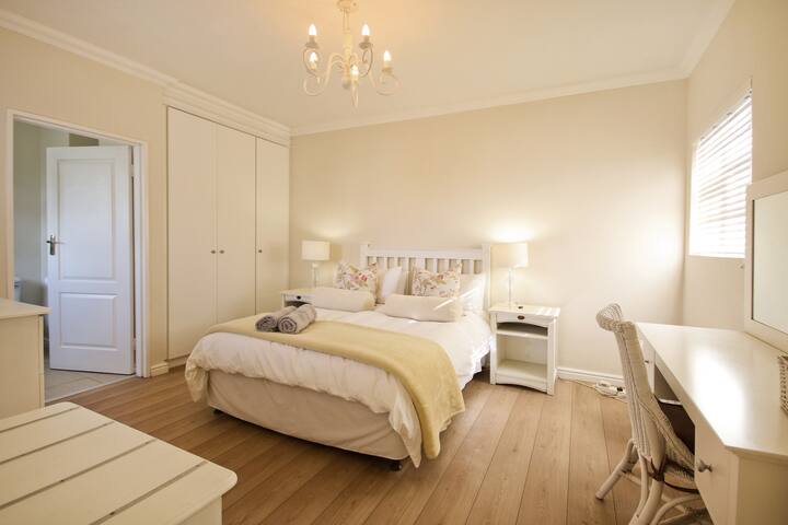 Alfie’s Cottage gallery image 5