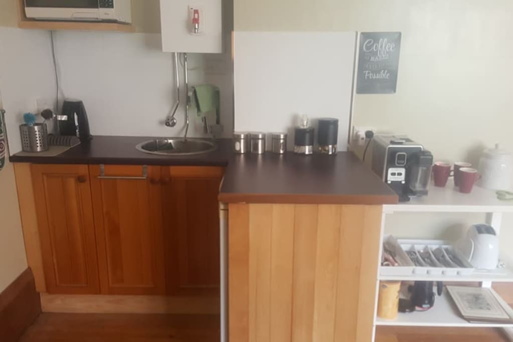 Kitchenette
