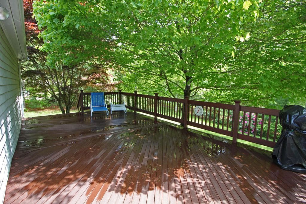 Large deck for cookouts, cocktails, or relaxing in the sun