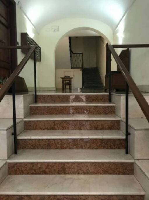 Ingresso del palazzo