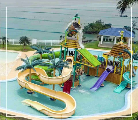 Beach Club Apartment, with a Pool and BBQ