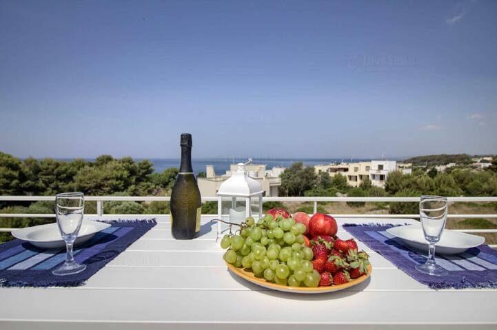 Apt Ristola Deluxe seaview gallery image 2