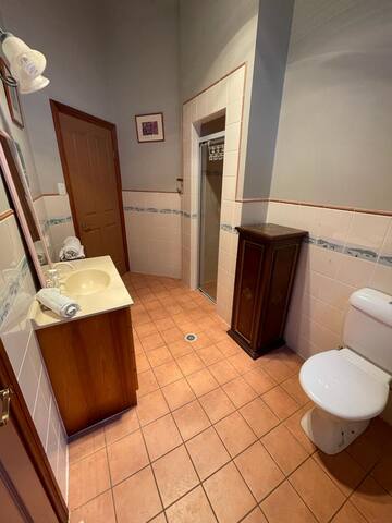 Rustic Retreat – Sunshine Coast Hinterland gallery image 5