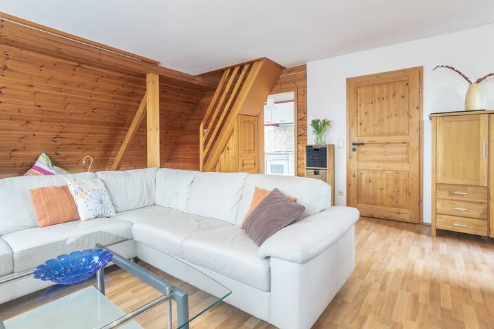 Comfortable top floor apartment