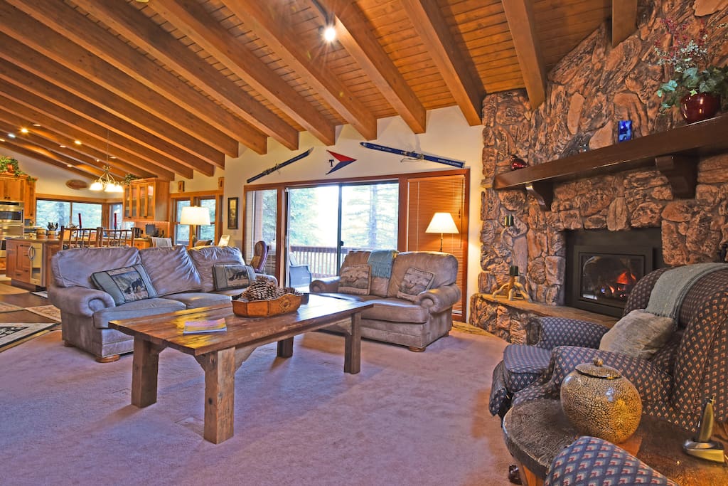 Large upstairs living room