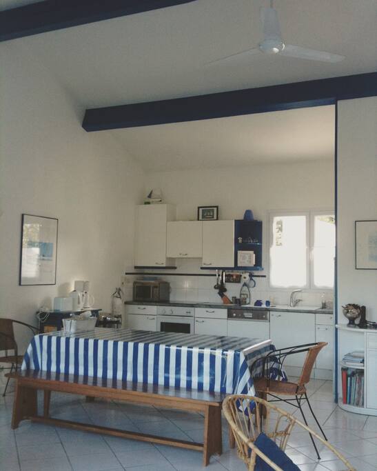 Salon : côtè cuisine