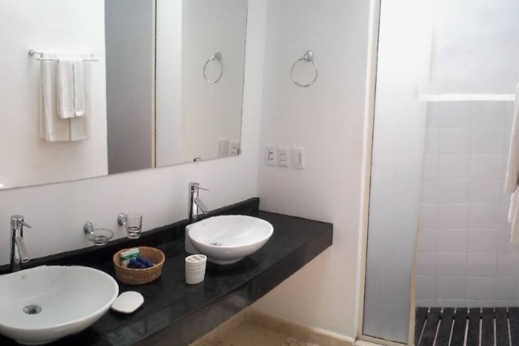 Loft Habana - Superior Oficios Bathroom