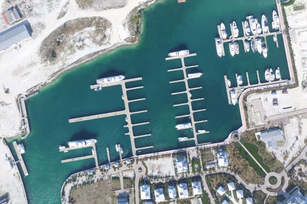 Welcome to Chub Cay Resort & Marina!
