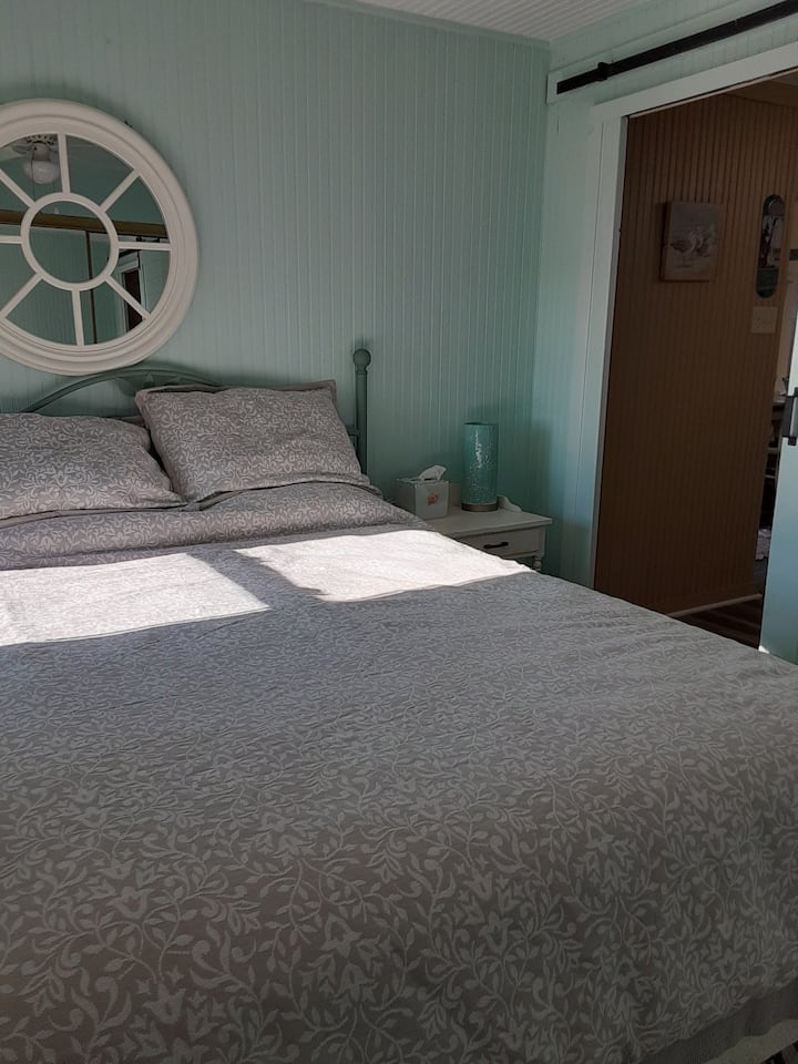 Lit queen size confortable