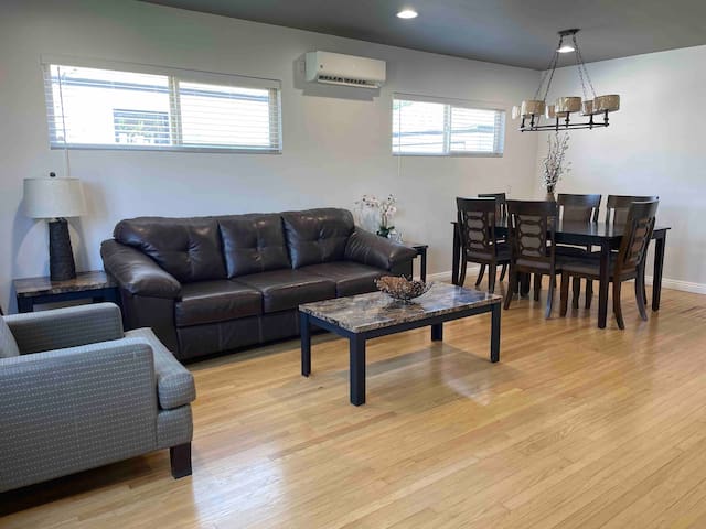 Safe Neighborhood! – Single Family Home