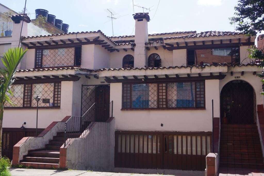 Como en tu casa
like in your House