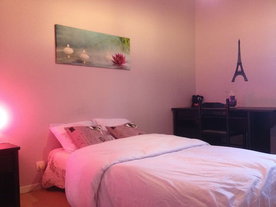 2 persons bed
