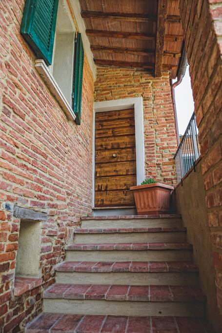 L'ingresso all'appartamento Iole