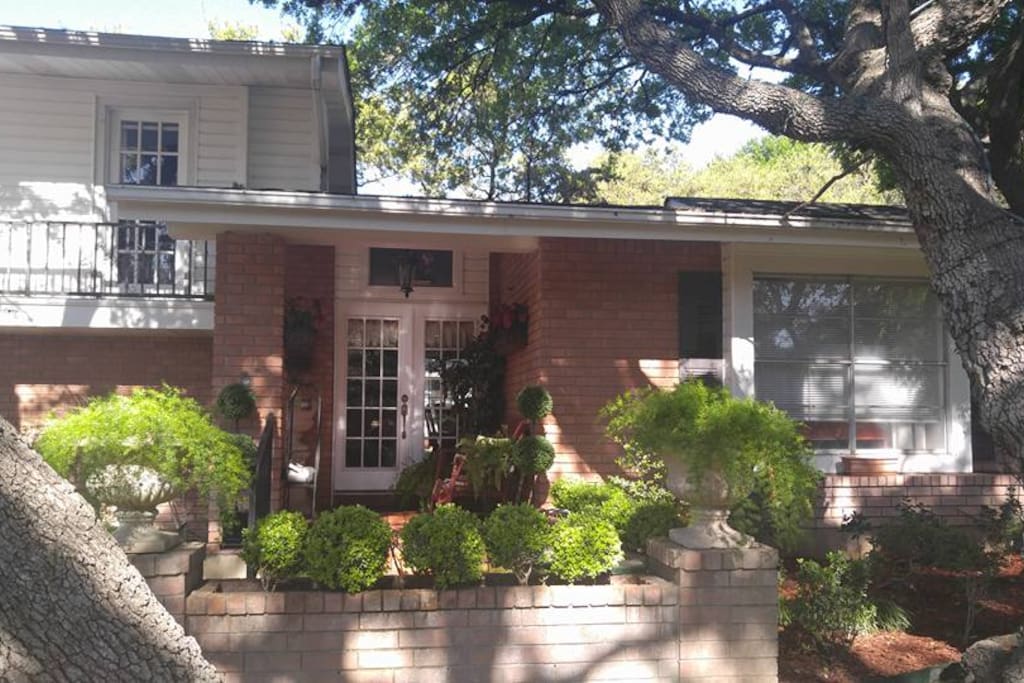 Main entrance to family's house.