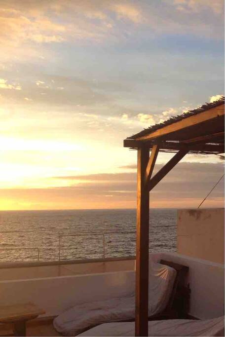 take a coffee while seeing the sun coming out of the ocean?