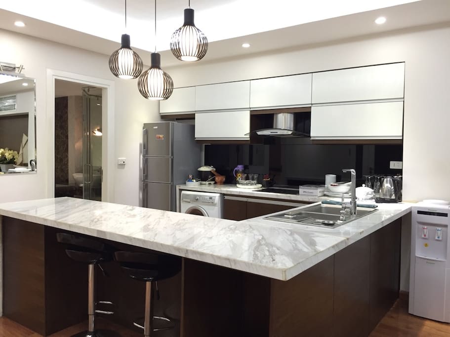 Spacious and fully-equiped kitchen