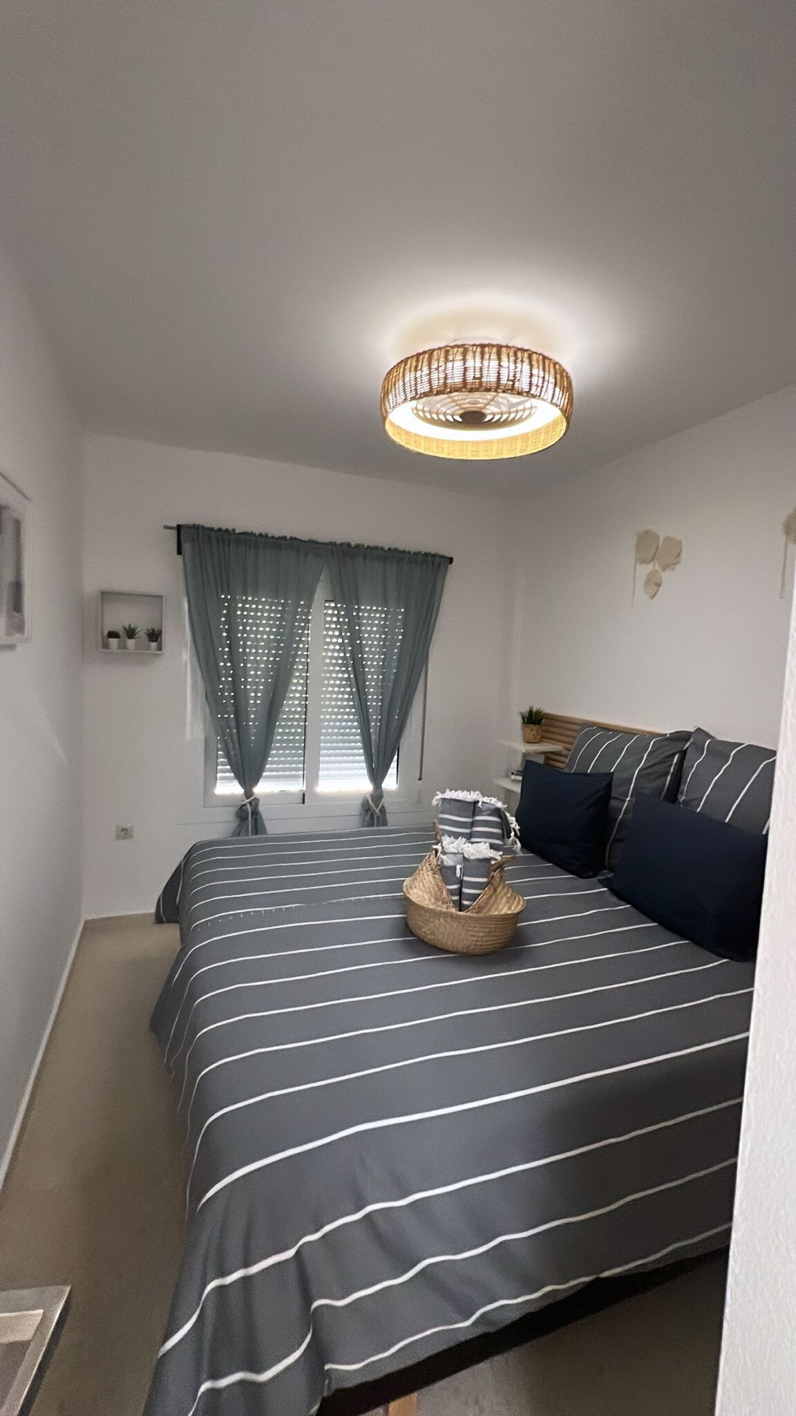 საძინებელი 4