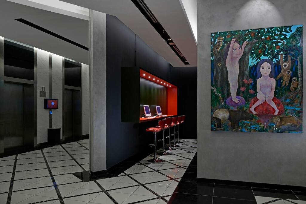 Business Centre - Red by Sirocco