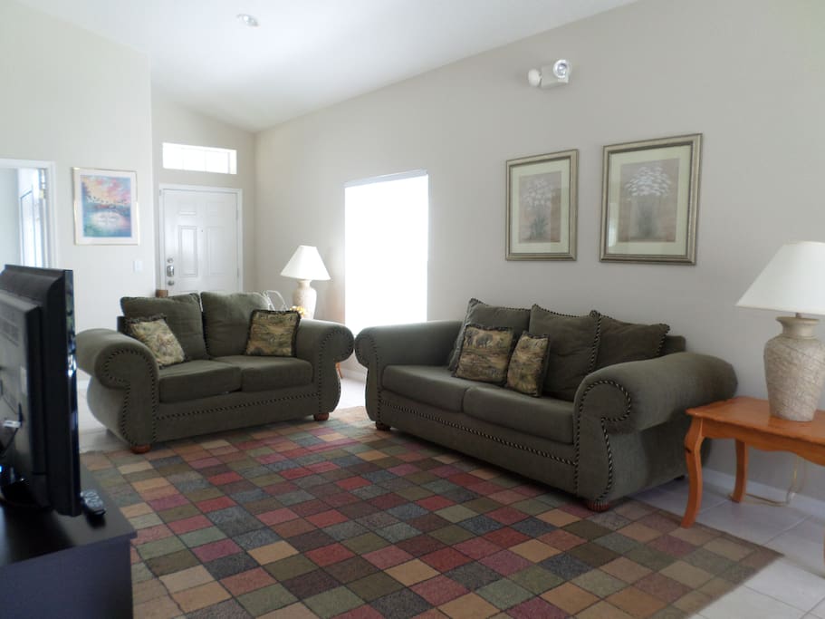 Spacious family room for entertainment. Sleep-sofa- Queen Size.