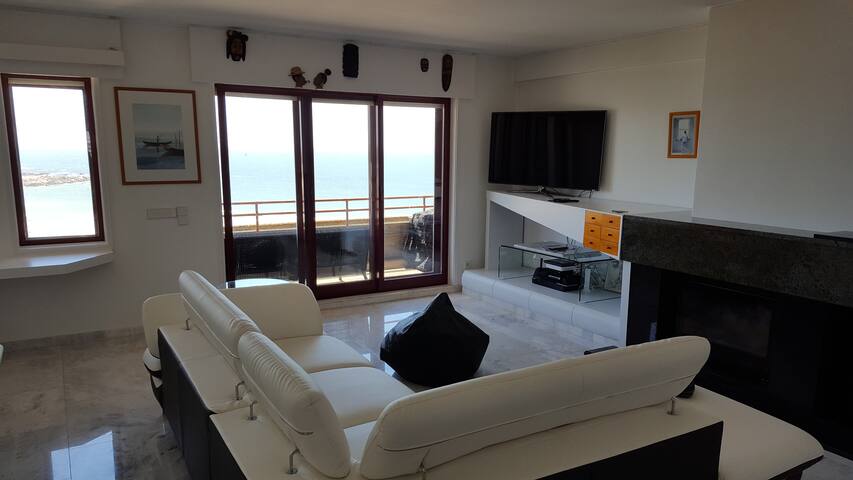 Porto Sea Apartments – Deluxe Sea View gallery image 2