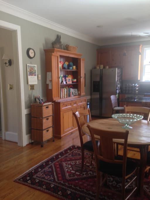 Kitchen table with 4 chairs