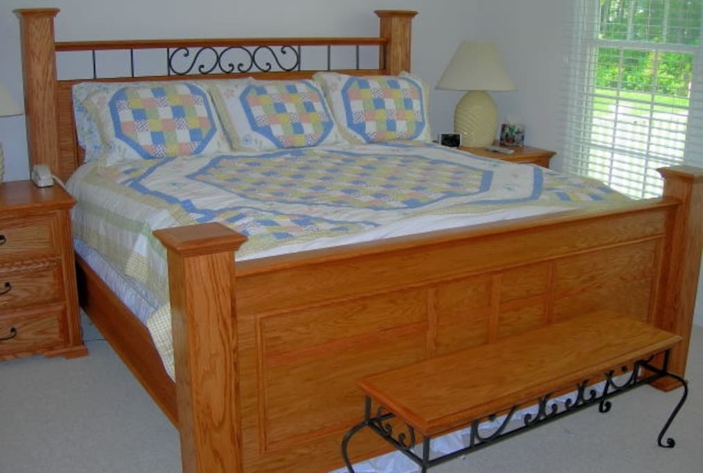 MBR 1: King Bed w Serta Perfect Sleeper Mattress for Your Snoozing Pleasure! 2 MBR Suites in this home - both w king beds