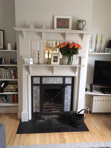 Lovely Family Home near Camden gallery image 5