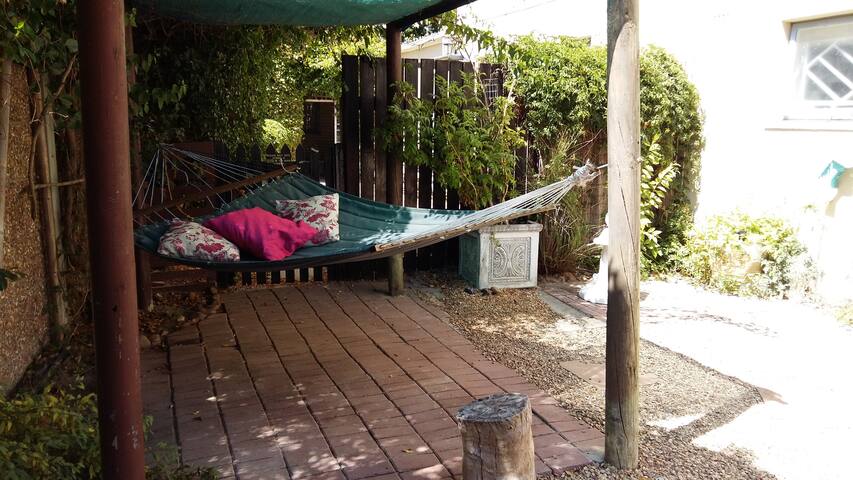 Constantia Lazy River Willow Suite gallery image 5