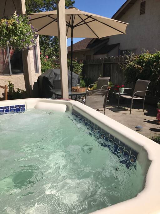 Hot tub