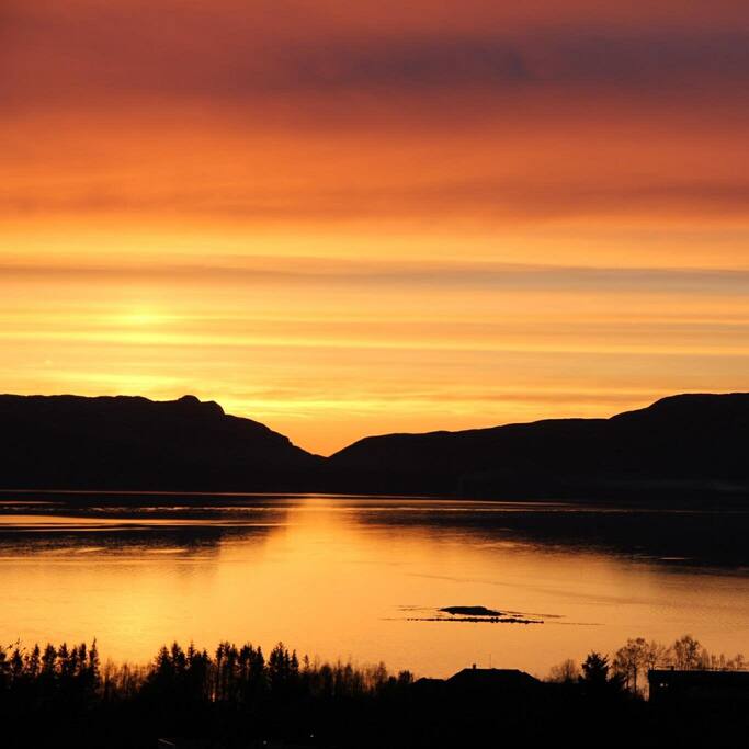 Utsikt fra stua - view from our livingroom