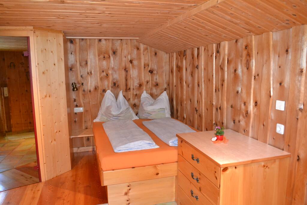 Kuschelbett 140x200cm
